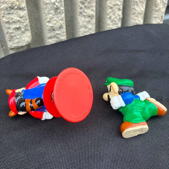 Vintage 1989 Super Mario and Luigi Toys - Picture 4 of 4